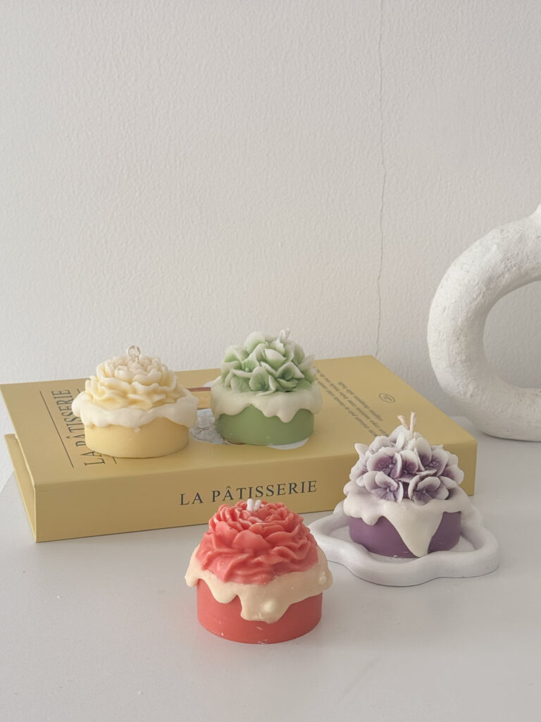 [Floral Glaze] Flower Candle Cake berwarna kuning, hijau, orange, dan purple untuk kado ultah/farewe/ hiasan